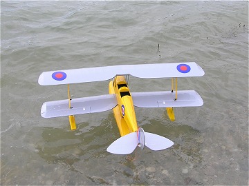 Tiger Moth auf Monoschwimmer