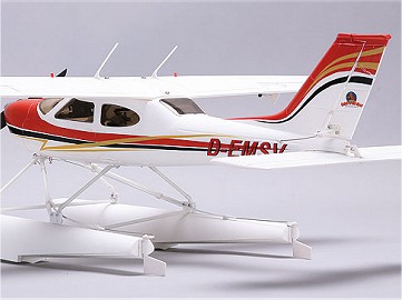 Cessna 177 - Foto 02