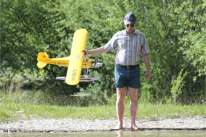 Elektro-Wasserfliegertreffen Grundlsee von 24. bis 25. Mai 2014 - Foto 05 - klick = zurck zum Index