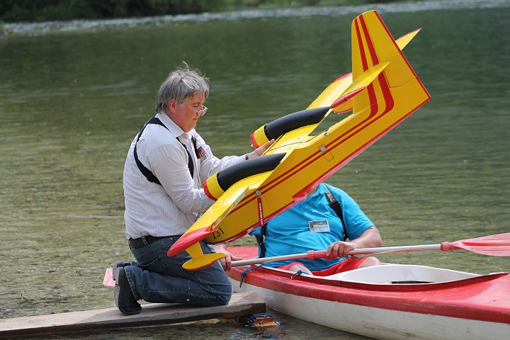 Elektro-Wasserfliegertreffen Grundlsee von 24. bis 25. Mai 2014 - Foto 102 - klick = zurck zum Index