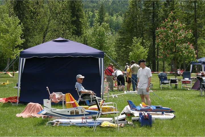 Elektro-Wasserfliegertreffen Grundlsee von 24. bis 25. Mai 2014 - Foto 112 - klick = zurck zum Index