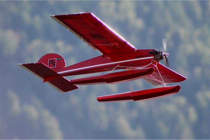 Elektro-Wasserfliegertreffen Grundlsee von 21. bis 22. Mai 2016 - Foto 34 - klick = zurck zum Index