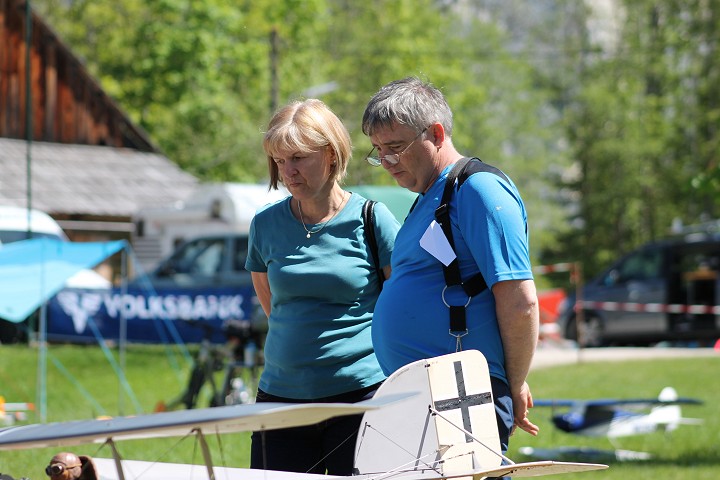 Elektro-Wasserfliegertreffen Grundlsee von 21. bis 22. Mai 2016 - Foto 56 - klick = zurck zum Index