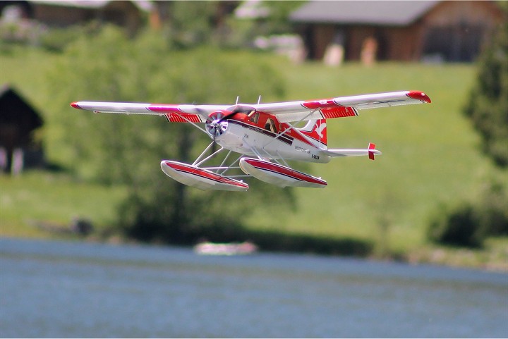 Elektro-Wasserfliegertreffen Grundlsee von 21. bis 22. Mai 2016 - Foto 66 - klick = zurck zum Index