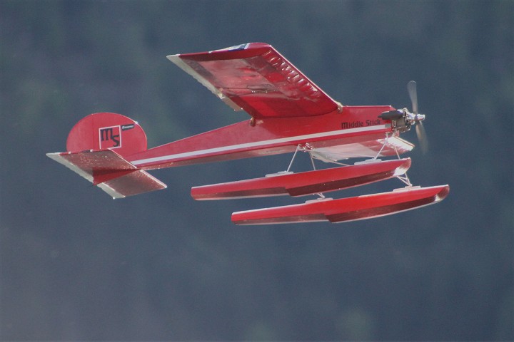 Elektro-Wasserfliegertreffen Grundlsee von 13. bis 14. Mai 2017 - Foto 45 - klick = zurck zum Index