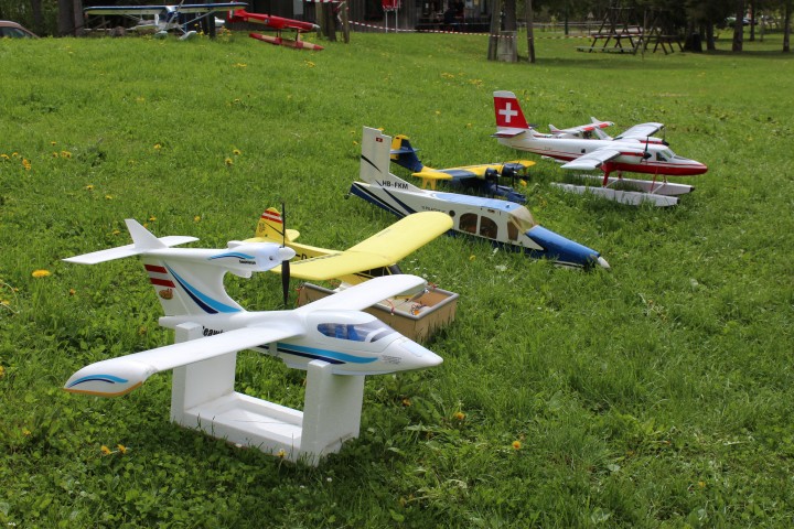 Elektro-Wasserfliegertreffen Grundlsee von 13. bis 14. Mai 2017 - Foto 66 - klick = zurck zum Index