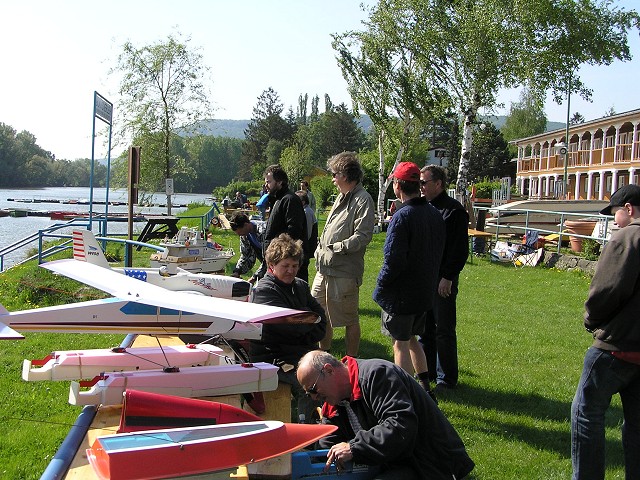 4. Klosterneuburger Modellsporttag am 26. April 2009 - Foto 09 - klick = zurck zum Index