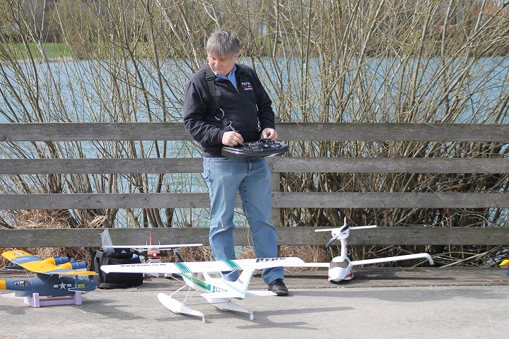 Ratzersdorfer See, 14. April 2013 - Foto 64 - klick = zurck zum Index