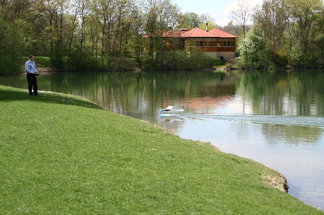 Ratzersdorfer See, 19. April 2008 - Foto 80 - klick = zurck zum Index